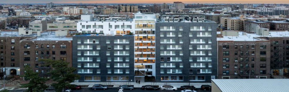 Development opens to embrace both seniors and chronically homeless